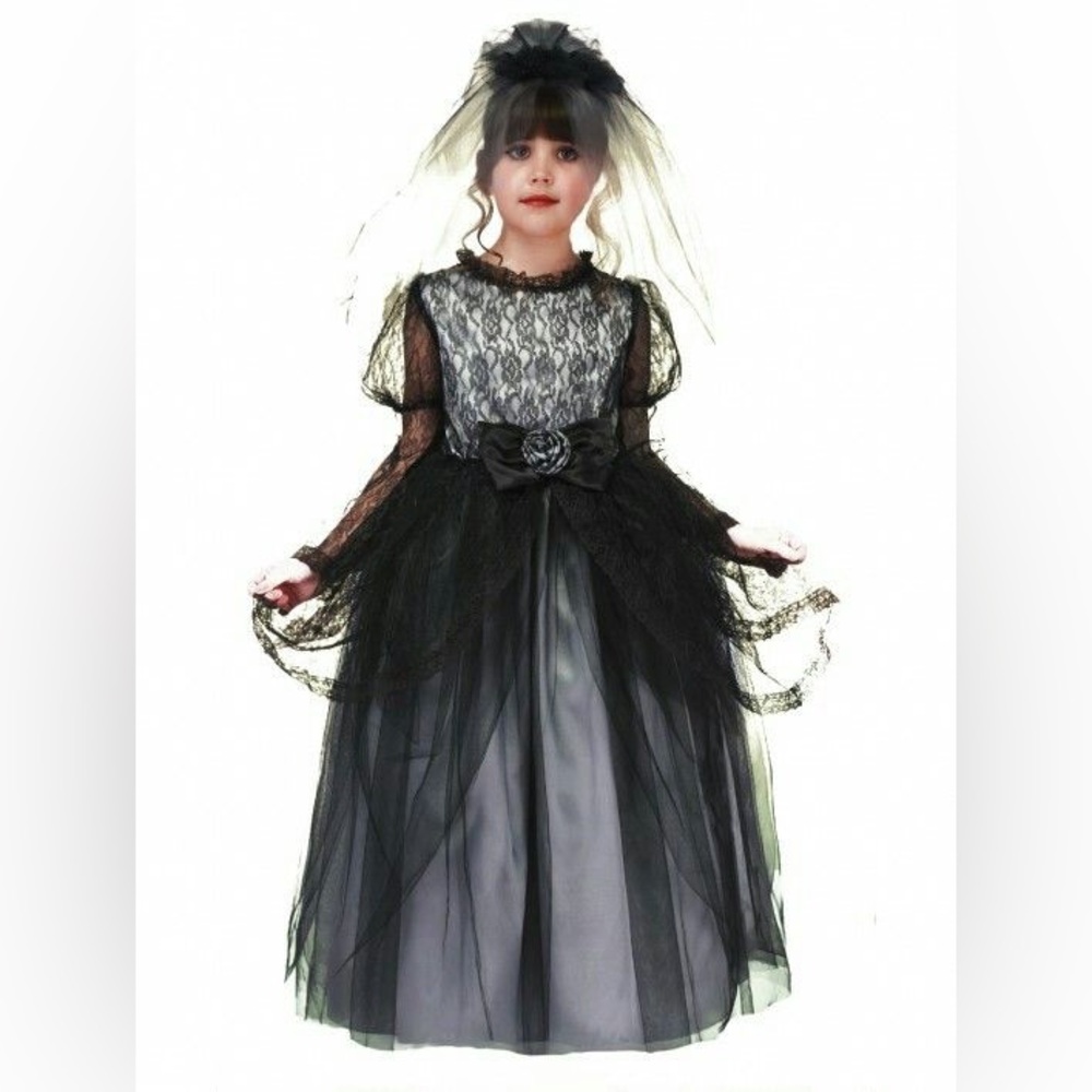 Halloween which ghoul lace dress